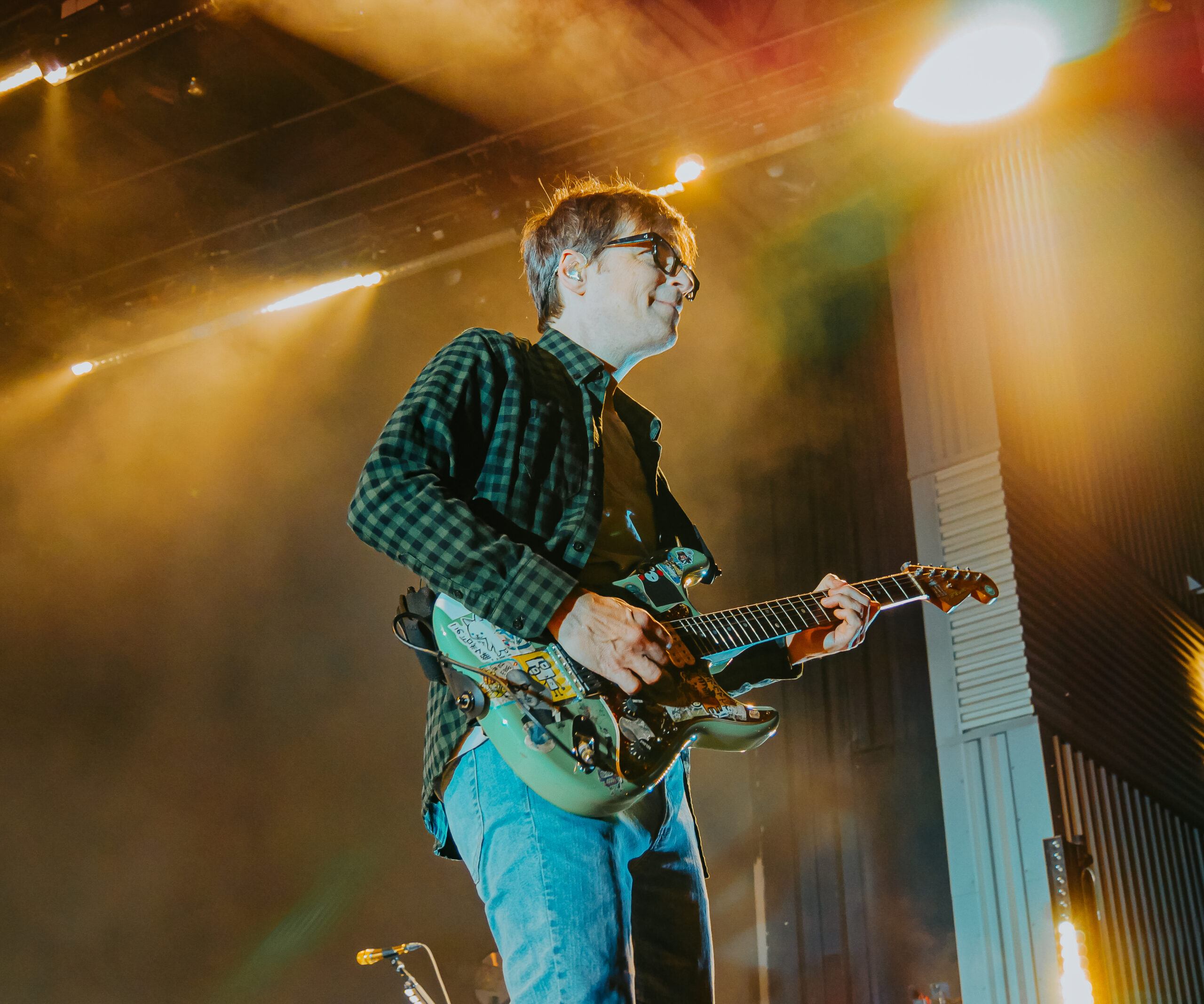 Weezer Takes Pittsburgh on a Nostalgic Journey of Music